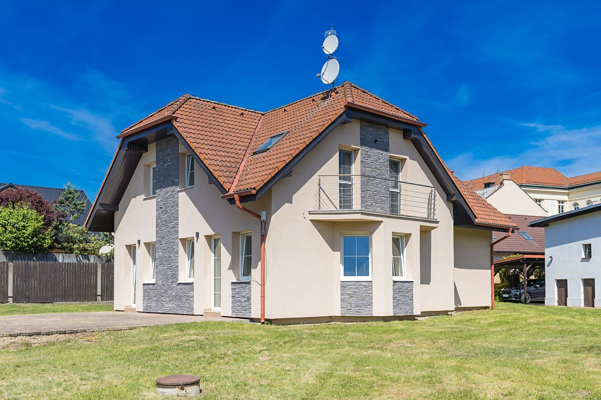 Prodej vícegeneračního domu 266 m², pozemek 2701 m²