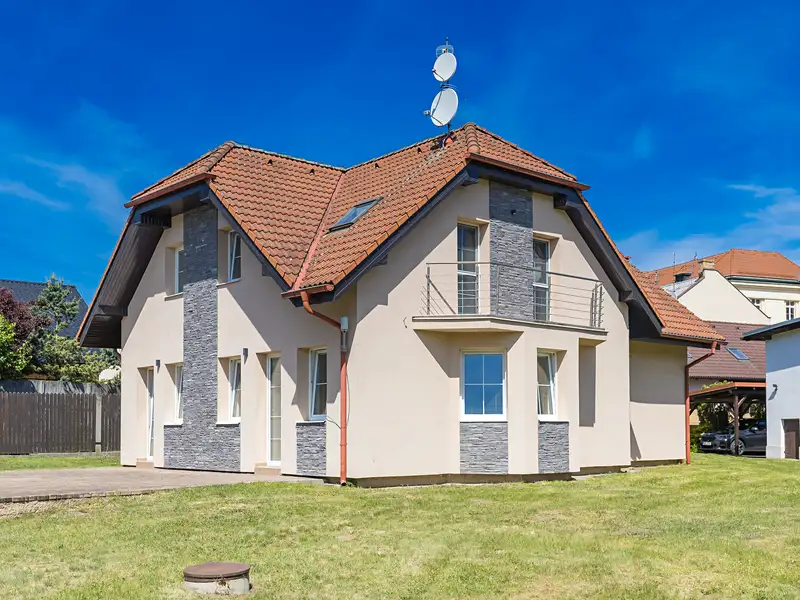 Prodej vícegeneračního domu 266 m², pozemek 2701 m², Mladá Boleslav – náhled fotky 2