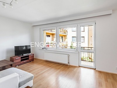 Pronájem bytu 4+kk 82 m²