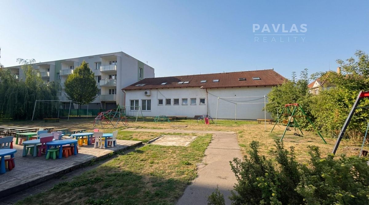 Pronájem obchodního prostoru 1000 m² – fotografie 5