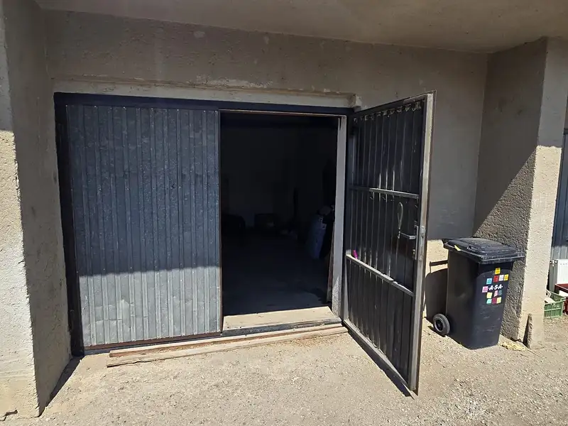 Prodej garáže 21 m², Strachotice – náhled fotky 1