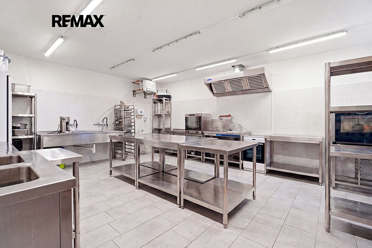 Prodej ubytovacího zařízení 1730 m² – fotografie 3