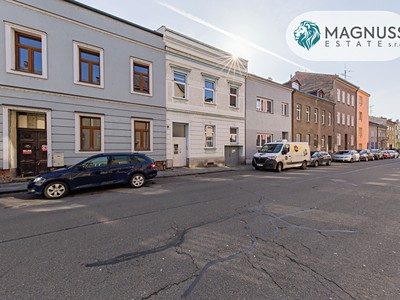 Prodej komerčního prostoru, 208 m² (2 z 24)