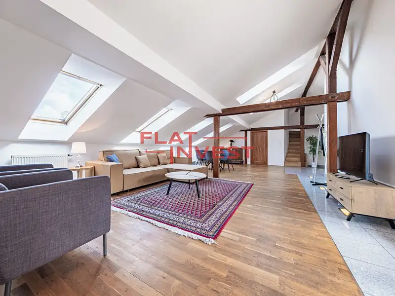 Prodej bytu 6 pokojů a více 294 m², Praha – náhled fotky 1