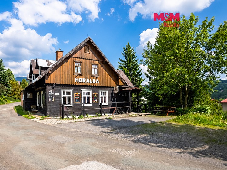 Gewerbefläche zum Kauf, 374 m² (1 von 16)