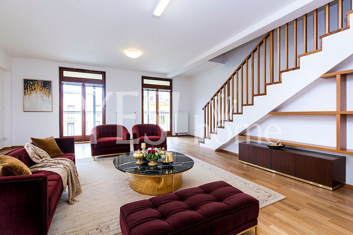 Pronájem bytu 5+1 168 m²