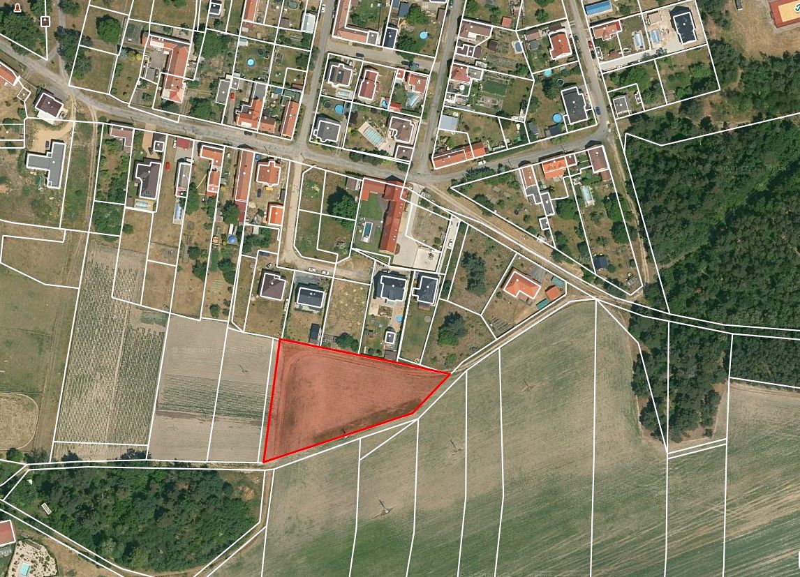 Prodej stavebního pozemku 3797 m² – fotografie 3