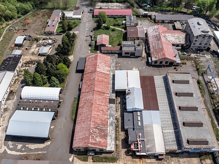 Комерційне приміщення на продаж, 11 945 м² (18 з 68)