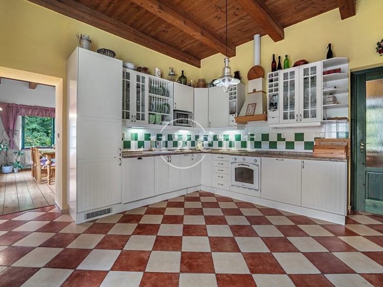 Будинок на продаж, 1 700 м² (6 з 28)