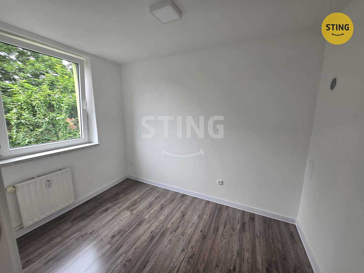 Pronájem bytu 2+kk 32 m² – fotografie 4