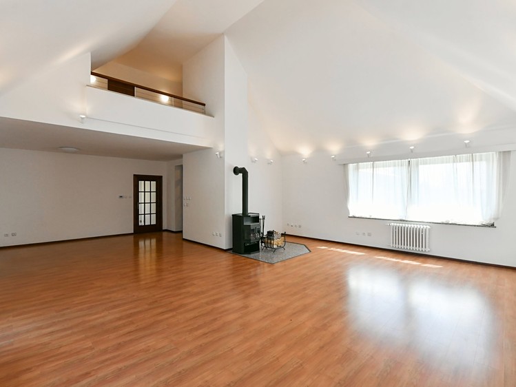 Pronájem komerčního prostoru, 417 m² (7 z 37)