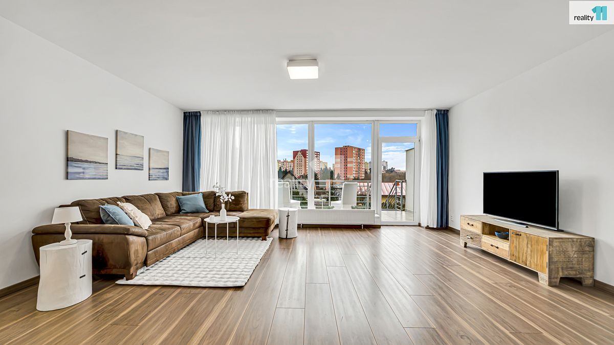 Prodej rodinného domu 270 m², pozemek 281 m²