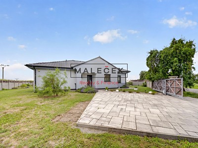 Prodej domu, 154 m² (3 z 42)