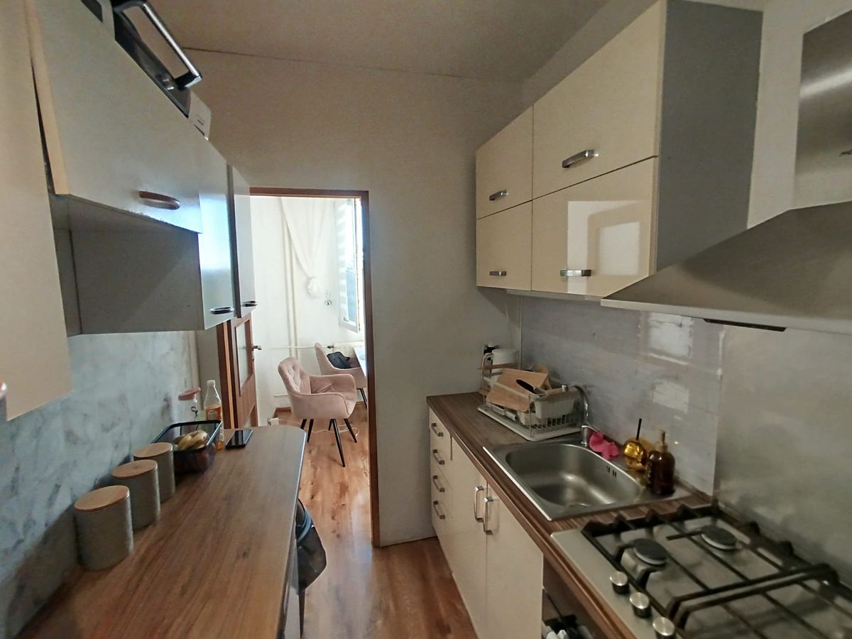 Prodej bytu 2+1 66 m² – fotografie 3
