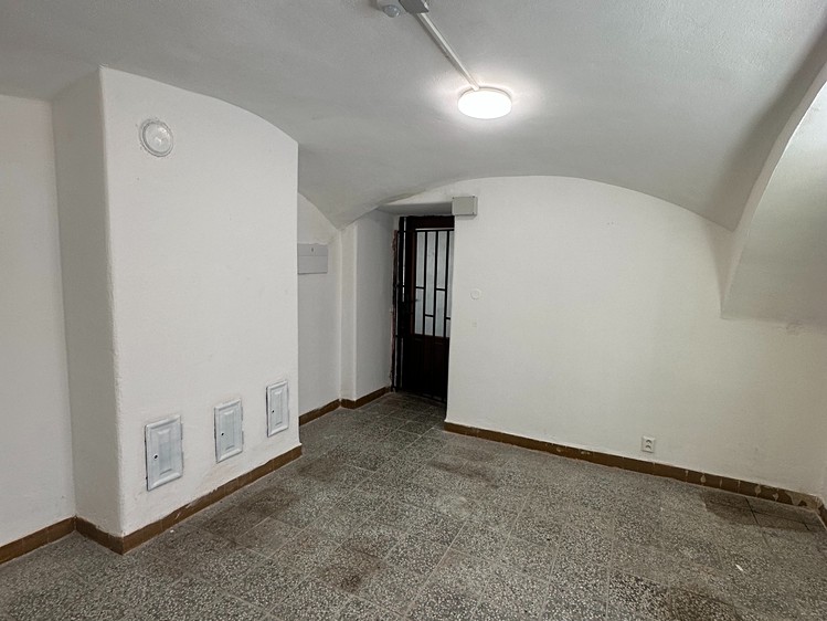 Gewerbefläche zur Miete, 16 m² (2 von 5)