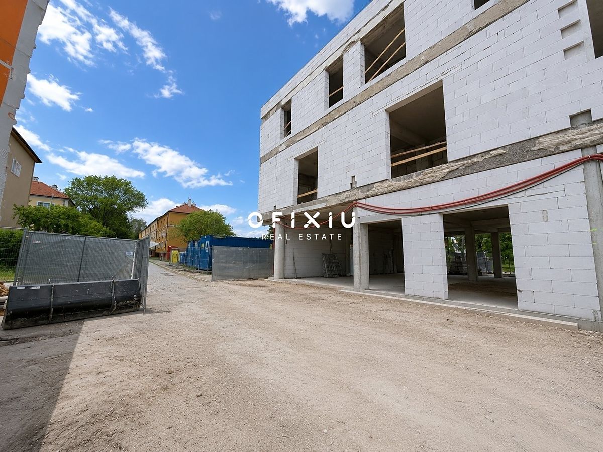 Pronájem obchodního prostoru 183 m² – fotografie 3