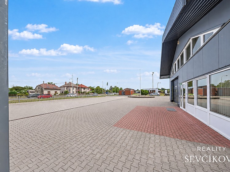 Gewerbefläche zur Miete, 700 m² (16 von 19)