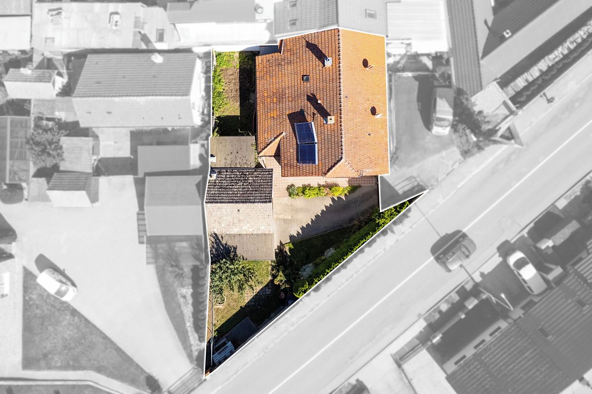 Prodej rodinného domu 150 m², pozemek 450 m² – fotografie 3