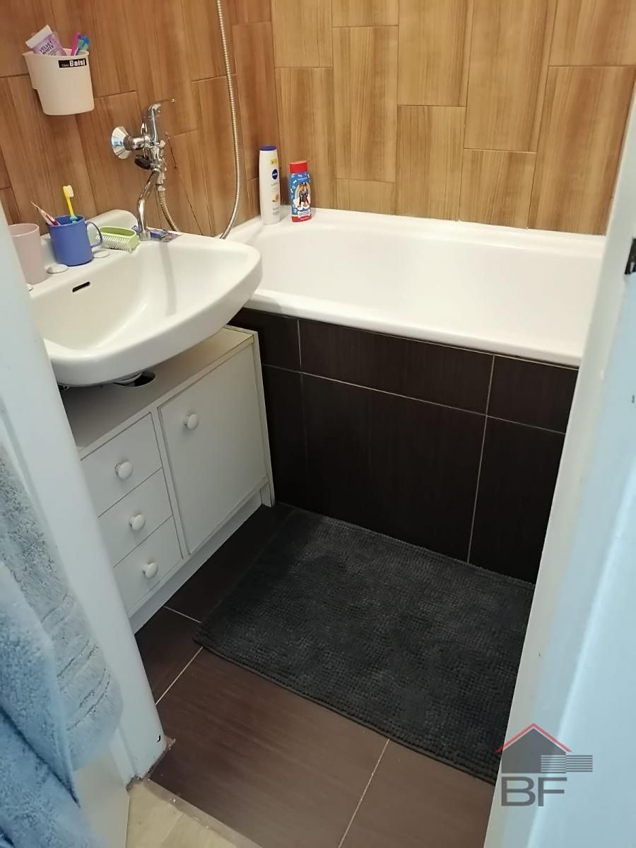 Pronájem bytu 1+1 36 m² – fotografie 5