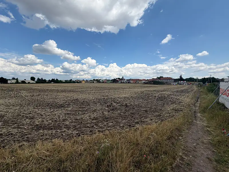 Prodej stavebního pozemku 1077 m², Brno – náhled fotky 3