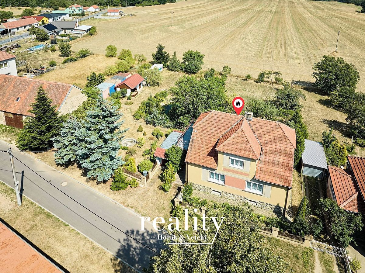 Prodej rodinného domu 190 m², pozemek 1599 m² – fotografie 4