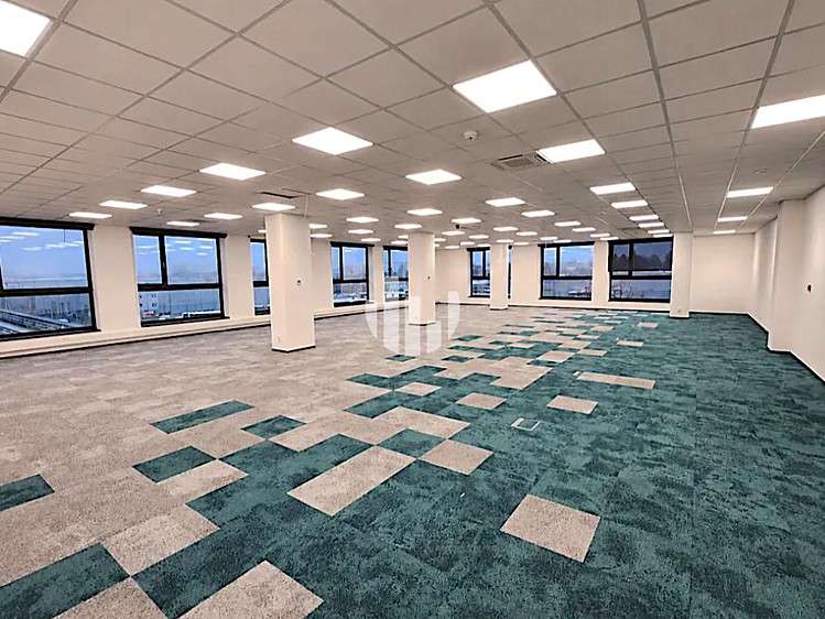 Комерційне приміщення в оренду, 639 м² (4 з 10)