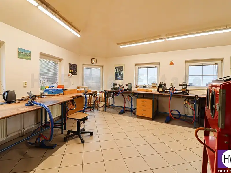Pronájem výrobní haly, prostoru 42 m², Ostrava – náhled fotky 1
