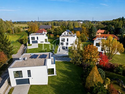 Prodej  rodinného domu 350 m², pozemek 1 069 m²