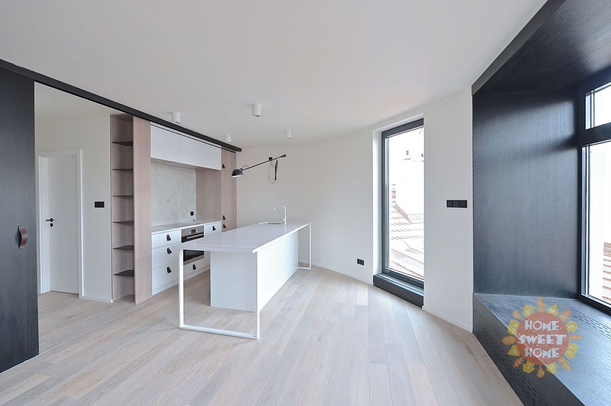 Pronájem bytu 2+kk 60 m²
