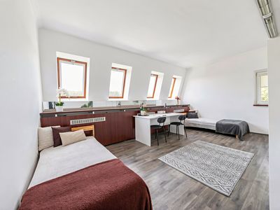 Pronájem bytu pokoje 18 m²