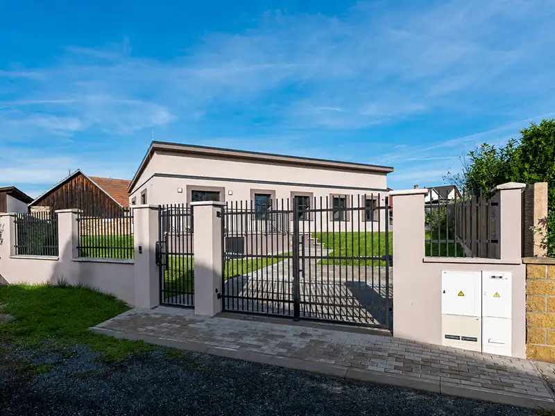 Prodej rodinného domu 180 m², pozemek 621 m², Trhový Štěpánov – náhled fotky 3