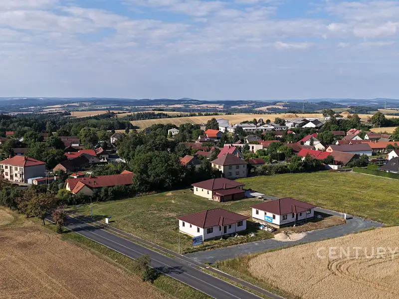 Prodej stavebního pozemku 965 m², Zbizuby – náhled fotky 2