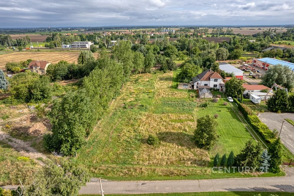 Prodej stavebního pozemku 800 m², Pečky – fotka 1 z 3