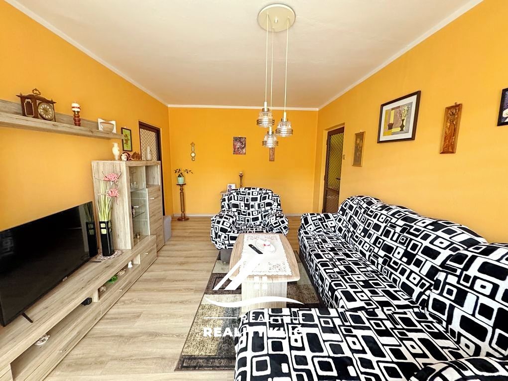 Prodej bytu 2+1 55 m² – fotografie 3