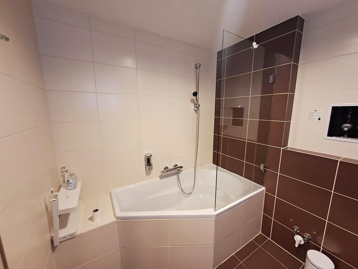 Pronájem bytu 1+kk 23 m² – fotografie 3
