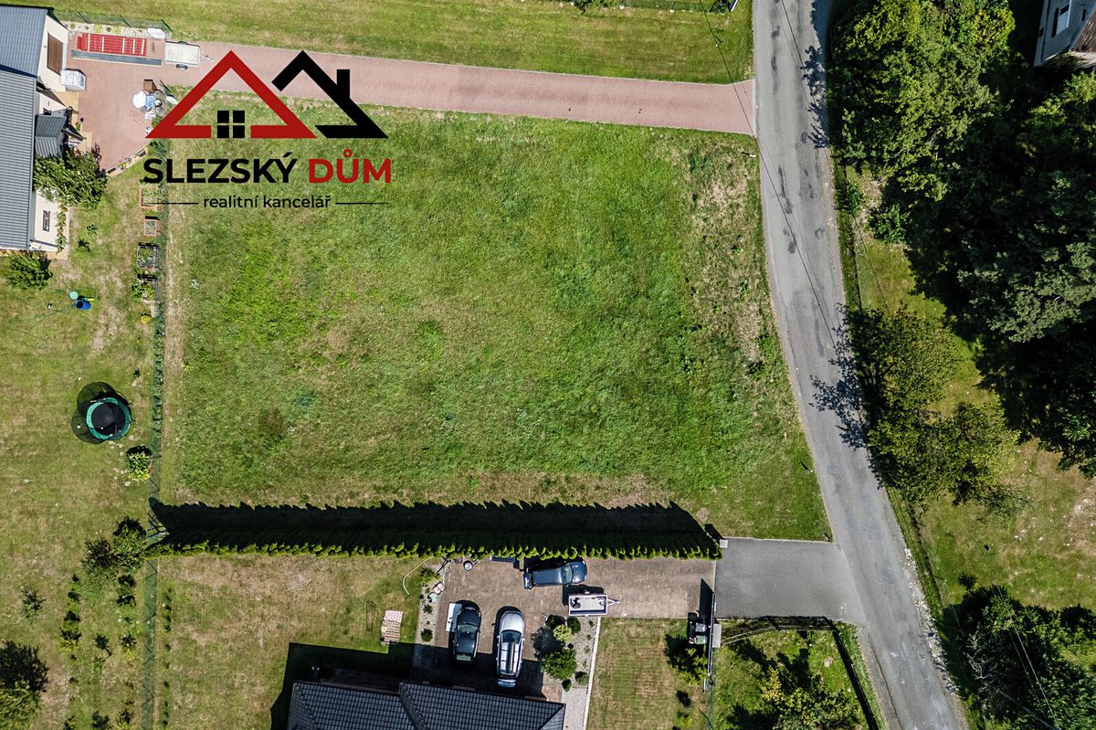 Prodej stavebního pozemku 1260 m² – fotografie 3