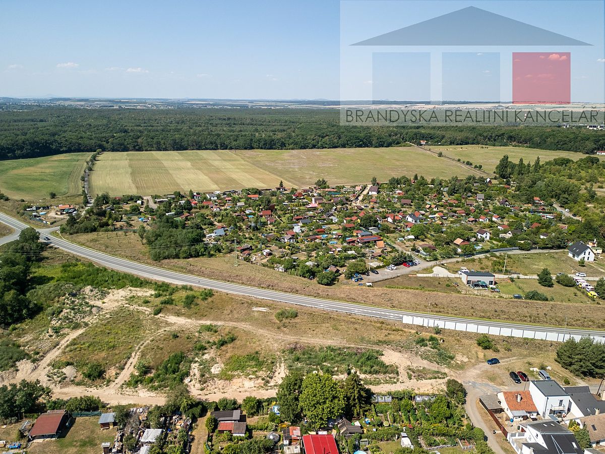 Prodej komerčního pozemku 1652 m² – fotografie 4