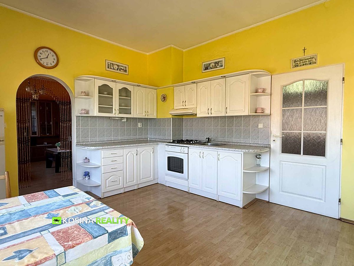Prodej rodinného domu 130 m², pozemek 320 m² – fotografie 5