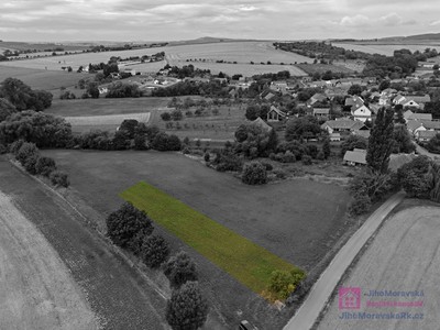 Prodej  pole 553 m²