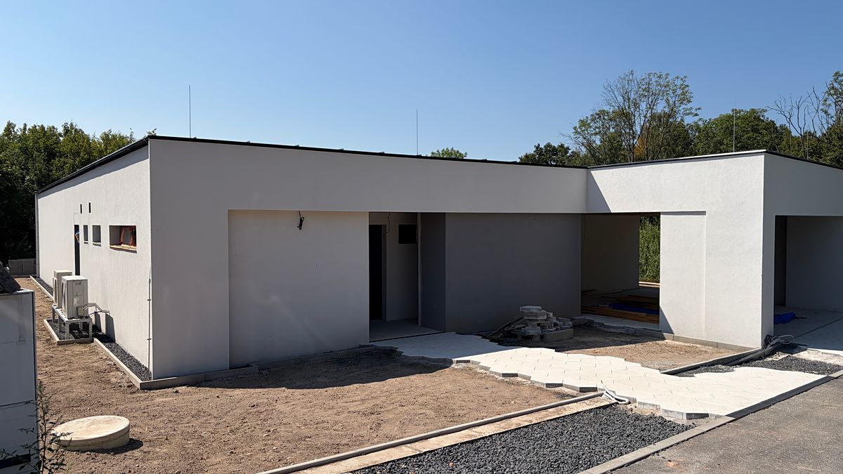 Prodej rodinného domu 231 m², pozemek 816 m²