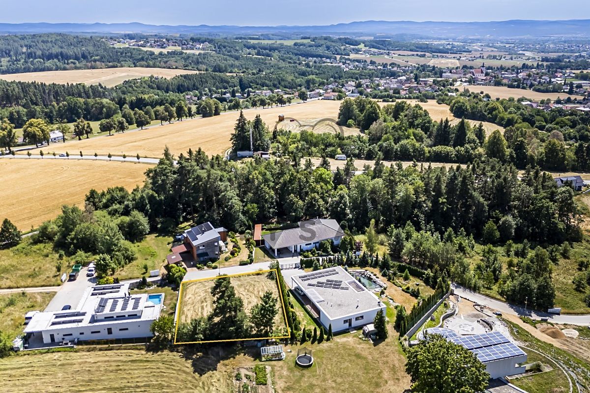 Prodej stavebního pozemku 899 m² – fotografie 4