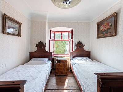Haus zum Kauf, 150 m² (2 von 35)