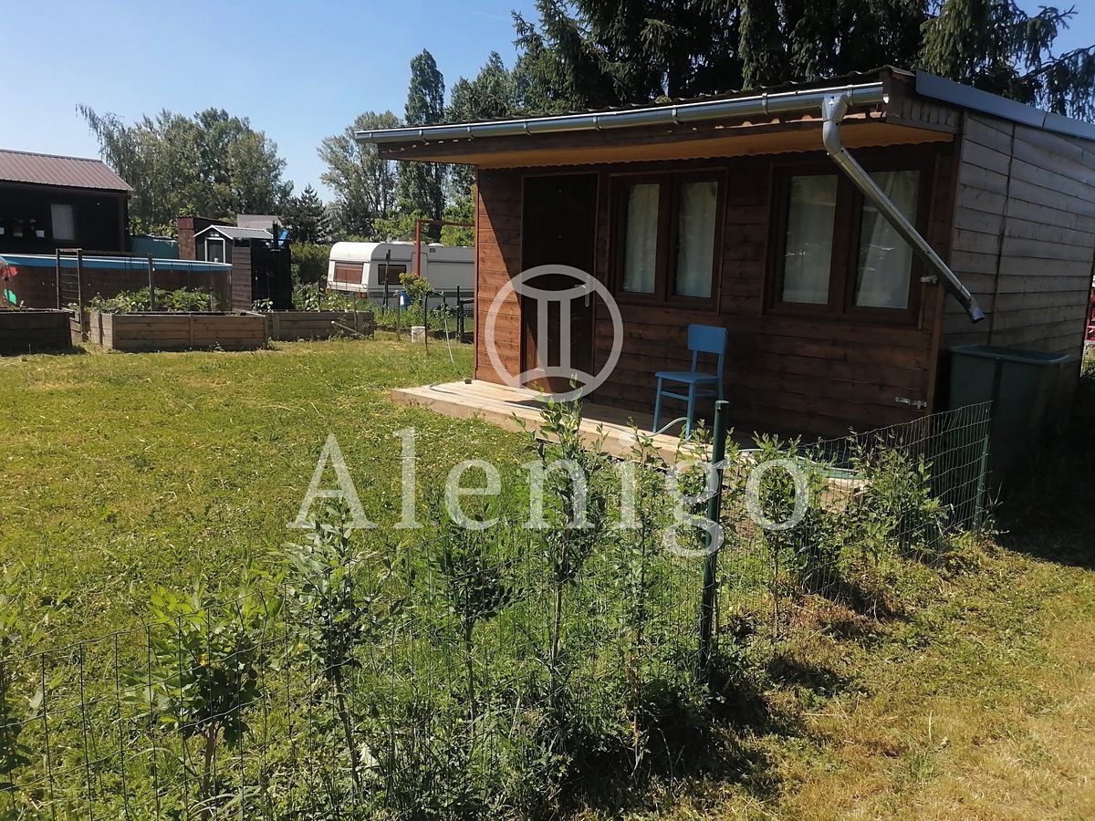 Prodej chaty 16 m², pozemek 200 m² – fotografie 4