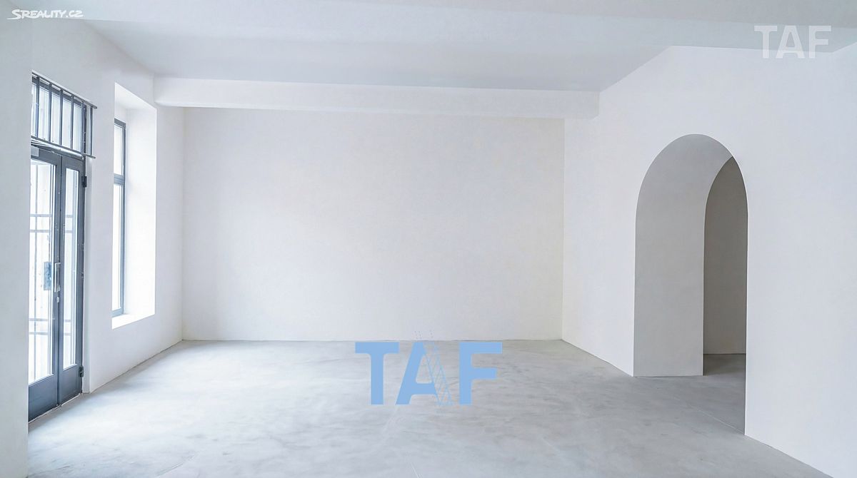 Prodej obchodního prostoru 44 m² – fotografie 2