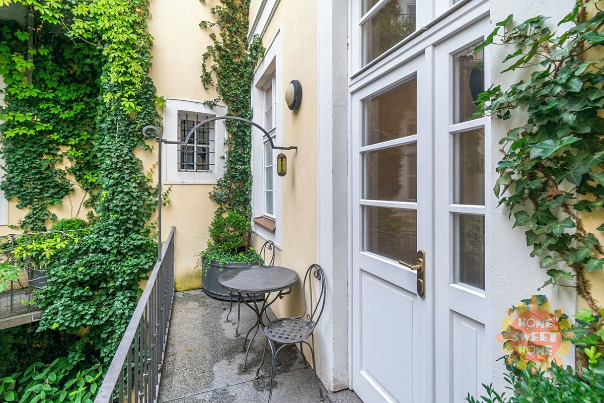 Pronájem bytu 4+1 187 m² – fotografie 3