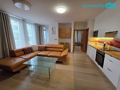 Квартира 2+kk в оренду, 49 м² (3 з 24)