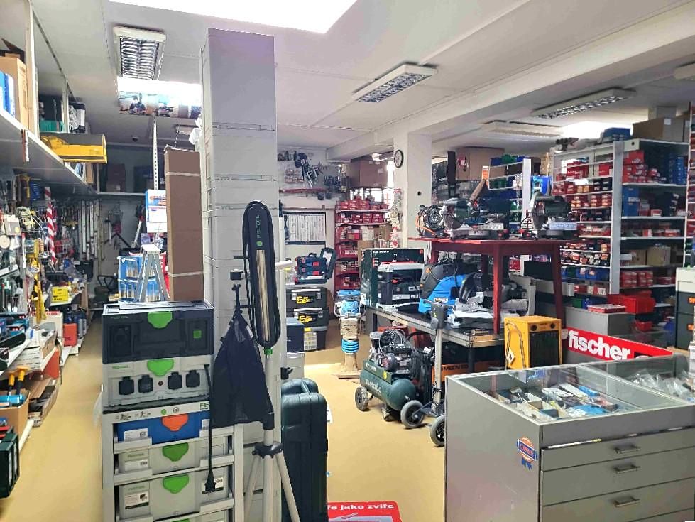 Pronájem komerční nemovitosti 160 m² – fotografie 3