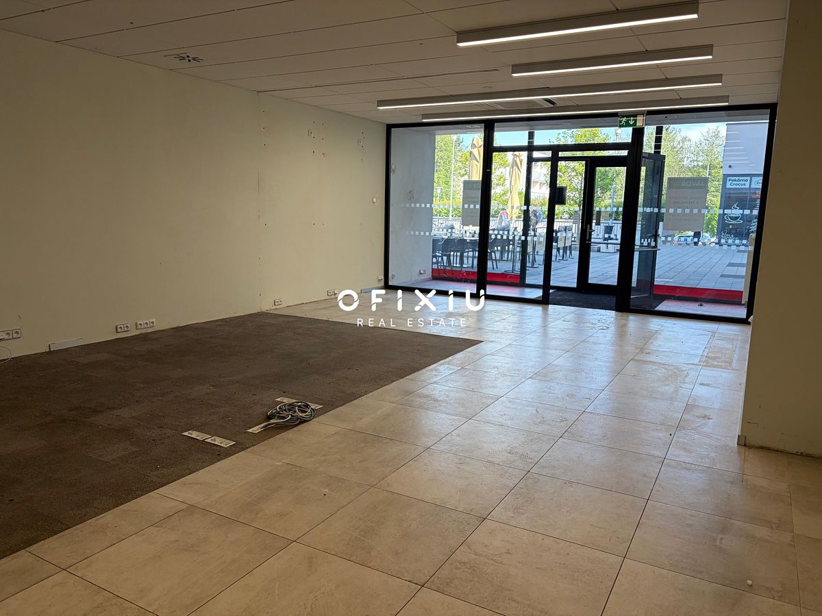Pronájem obchodního prostoru 118 m² – fotografie 2