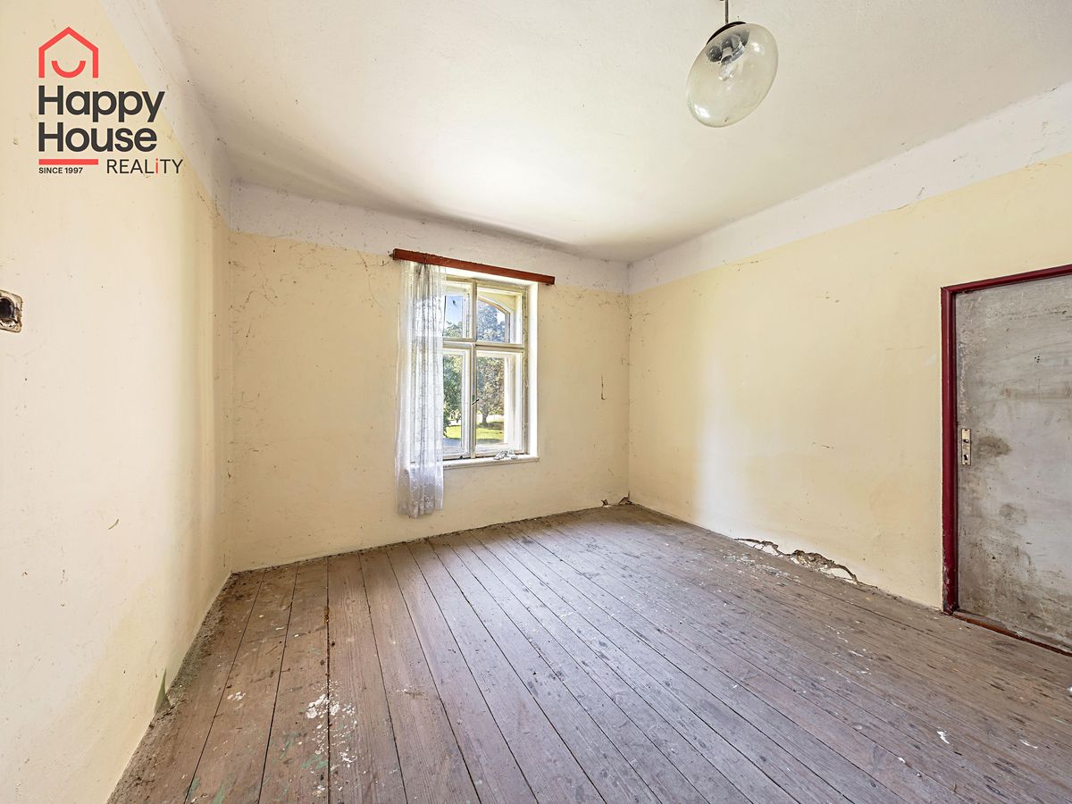 Prodej rodinného domu 220 m², pozemek 3038 m² – fotografie 5