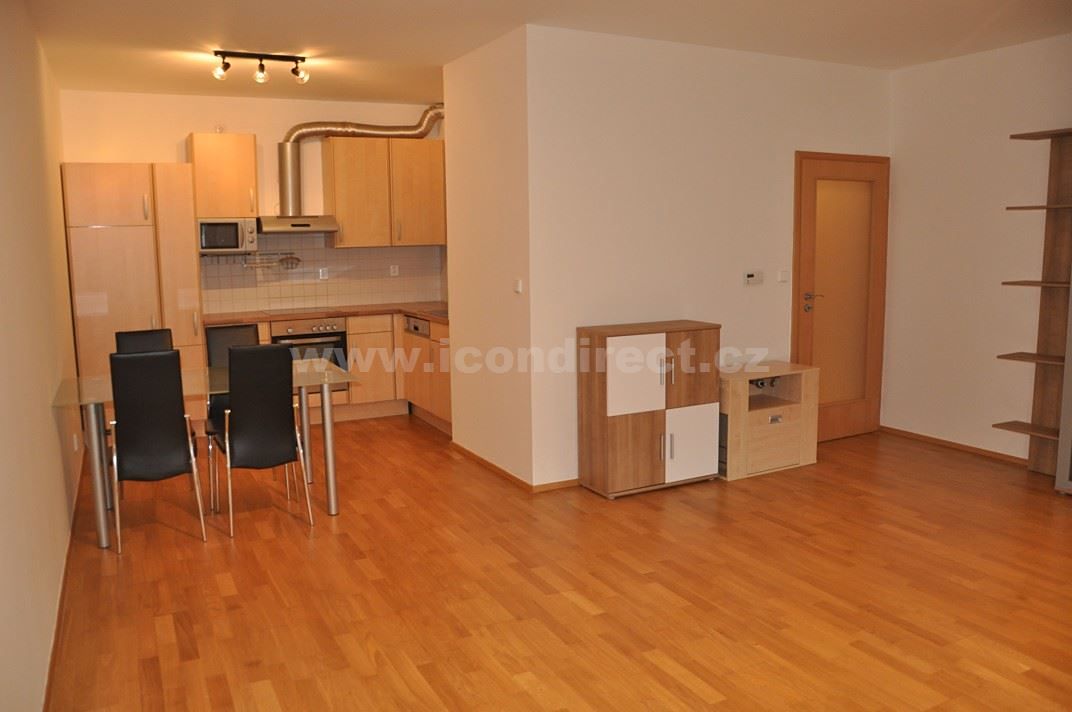 Pronájem bytu 2+kk 60 m²